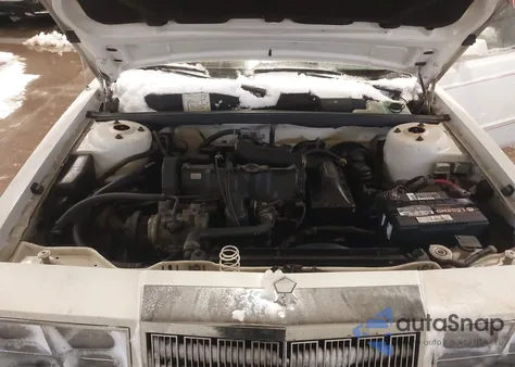 1985 Chrysler Lebaron z USA, uszkodzony, nr VIN 1C3BC55D4FG152554